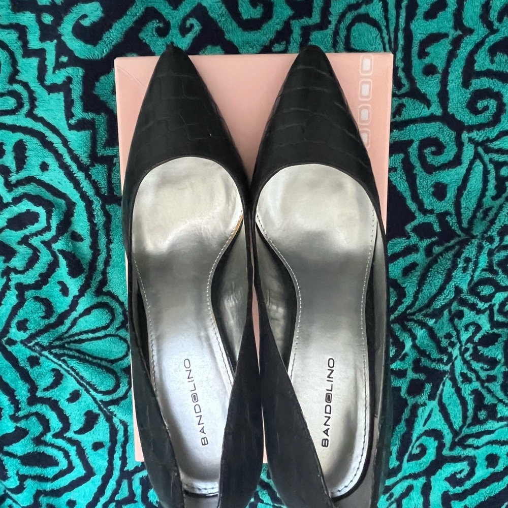 Bandolino Black Stiletto Heels - Picture 3 of 10